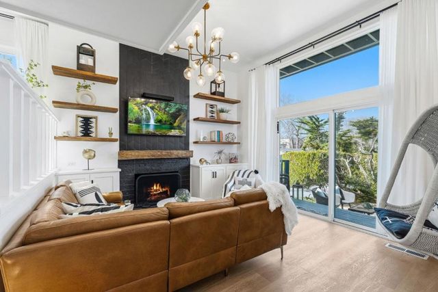 37 La Playa Street 37, Monterey, CA 93940