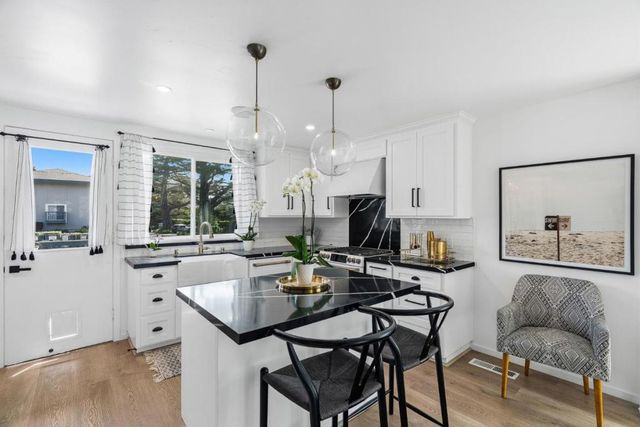 37 La Playa Street 37, Monterey, CA 93940