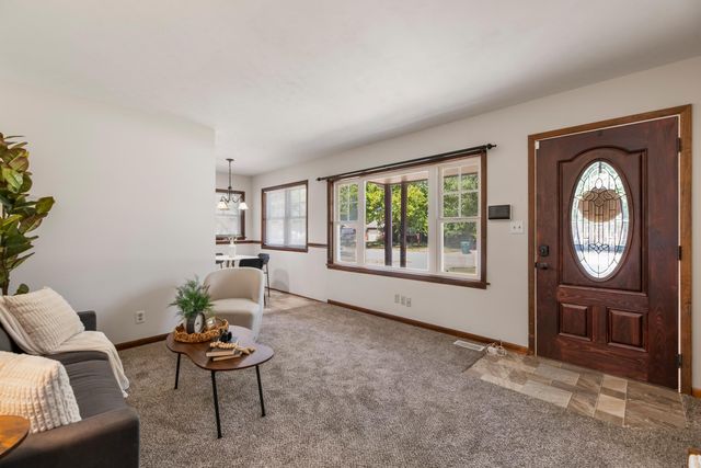 1011 W Lockwood St., Wichita, KS 67217