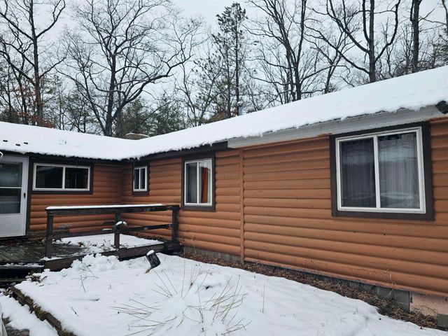 7243 East Drive, South Branch, MI 48761