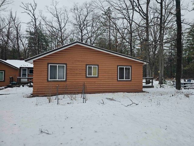 7243 East Drive, South Branch, MI 48761