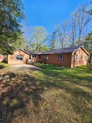 7243 East Drive, South Branch, MI 48761