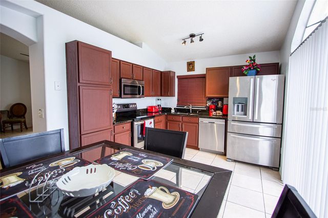 1832 WIMBLEDON STREET, Kissimmee, FL 34743