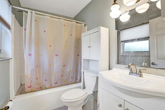 5911 NE 14TH Lane 201S, Fort Lauderdale, FL 33334