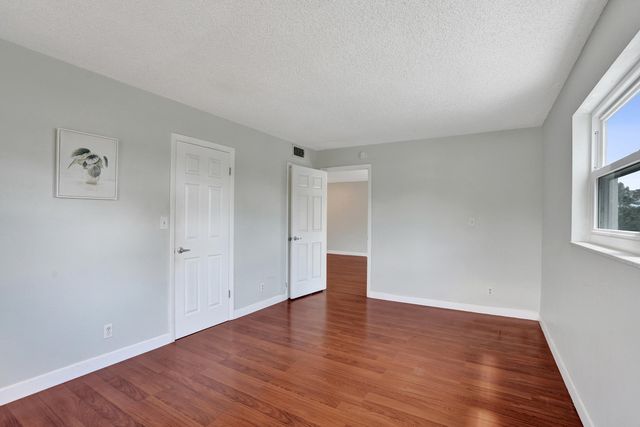 5911 NE 14TH Lane 201S, Fort Lauderdale, FL 33334