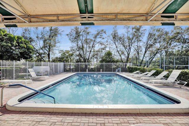 5911 NE 14TH Lane 201S, Fort Lauderdale, FL 33334