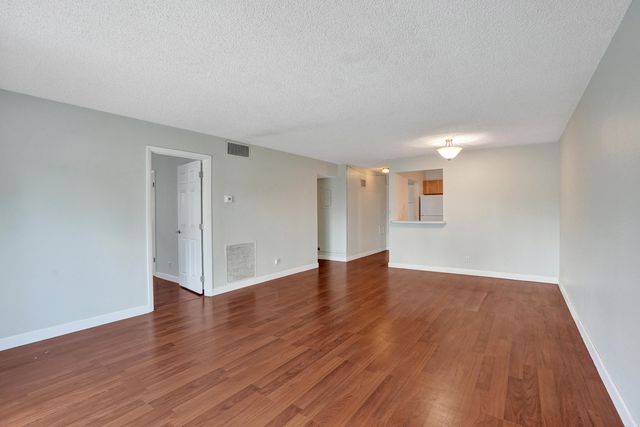 5911 NE 14TH Lane 201S, Fort Lauderdale, FL 33334