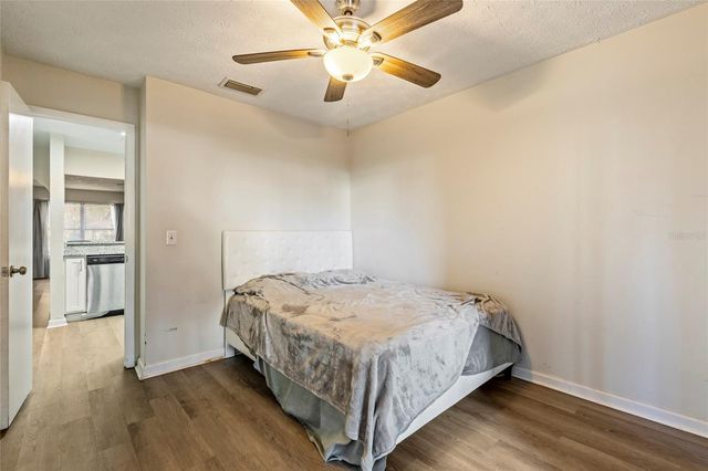 4955 KNIGHTSBRIDGE CIRCLE N, Jacksonville, FL 32244