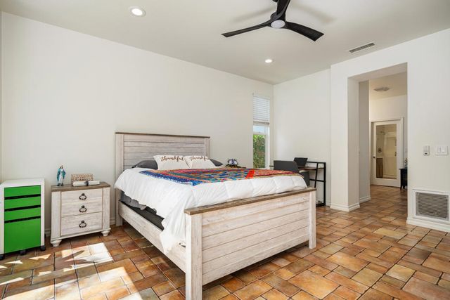 60755 Living Stone Drive, La Quinta, CA 92253