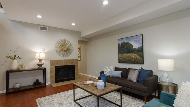 2529 Rio Grande ST 39, Austin, TX 78705