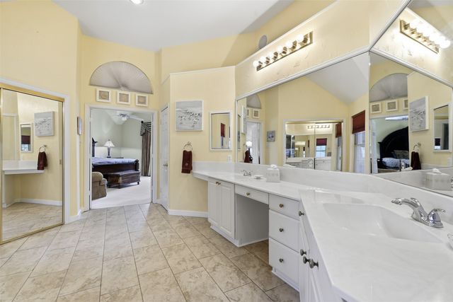 4113 Williams Court, Grapevine, TX 76051