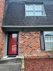 1951 Meadowbrook Circle, Dalton, GA 30720