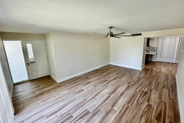 1251 E MARYLAND Avenue A, Phoenix, AZ 85014