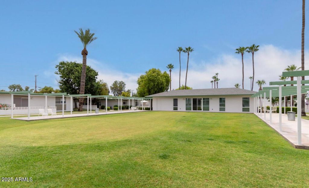 1251 E MARYLAND Avenue A, Phoenix, AZ 85014