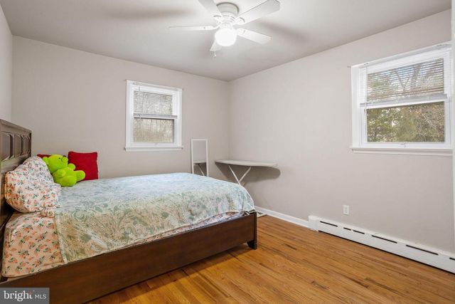 1143 N EAST AVE, Vineland, NJ 08360