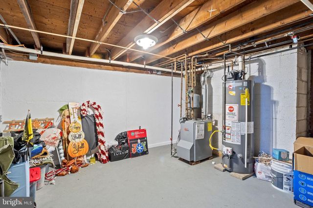 1143 N EAST AVE, Vineland, NJ 08360