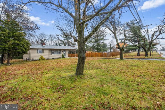 1143 N EAST AVE, Vineland, NJ 08360