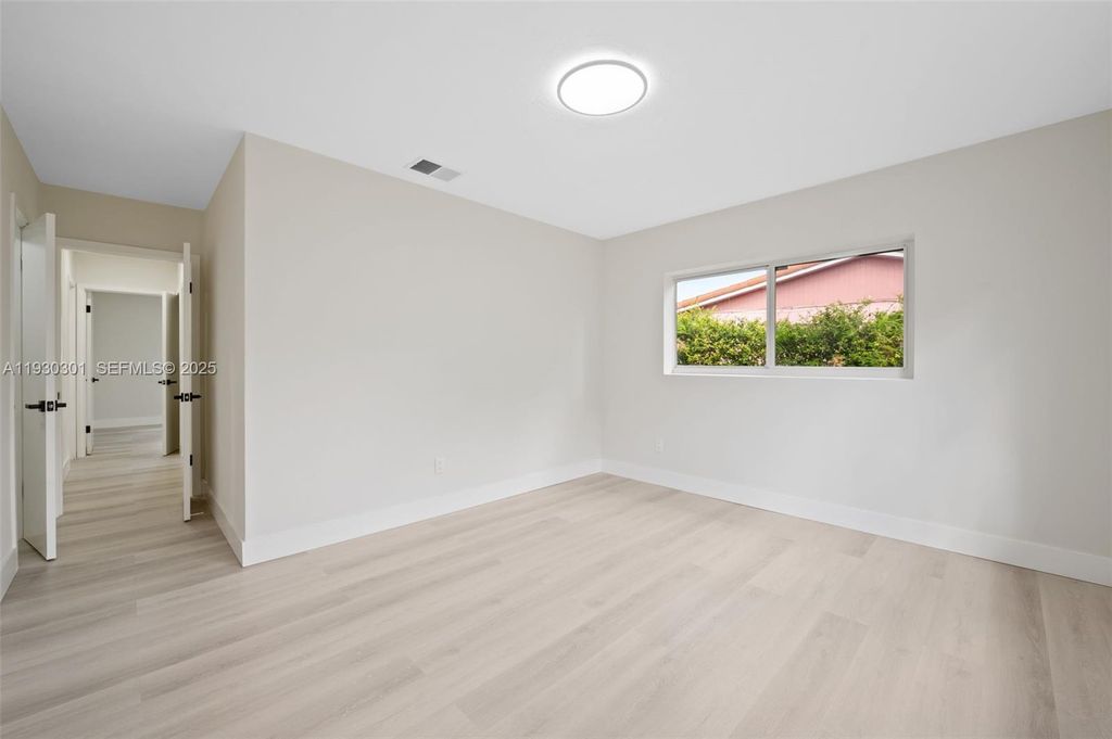 Image 19 of property listing at 12030 SW 29th Ter, Miami, FL 33175