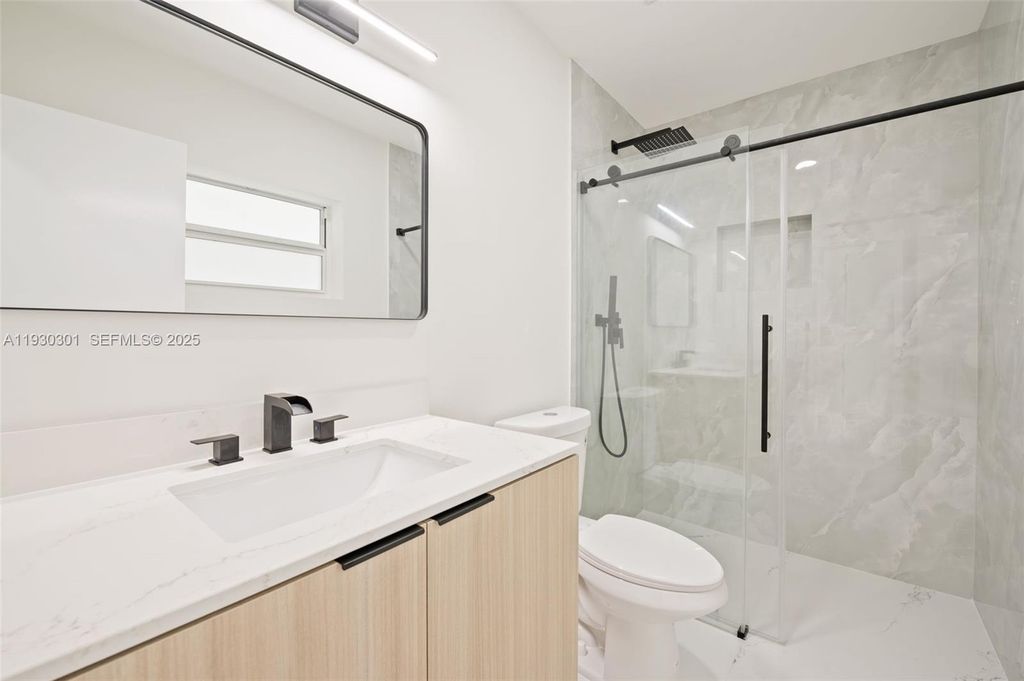 Image 24 of property listing at 12030 SW 29th Ter, Miami, FL 33175