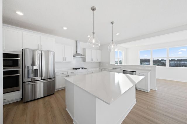 8692 183rd Street W, Lakeville, MN 55044