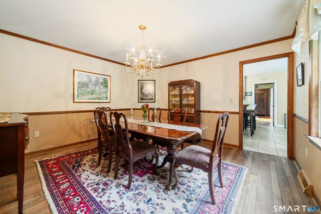 168 North Farm Road, Middlebury, CT 06762