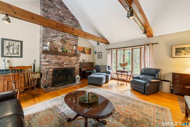 168 North Farm Road, Middlebury, CT 06762