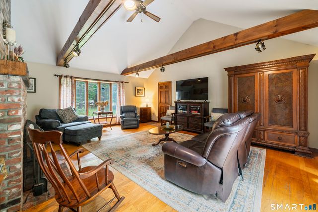 168 North Farm Road, Middlebury, CT 06762