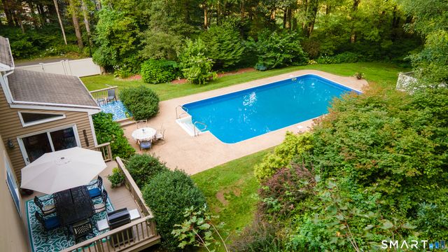 168 North Farm Road, Middlebury, CT 06762