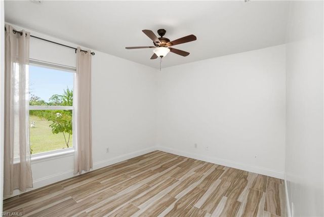 2075 Desoto BLVD N, Naples, FL 34120