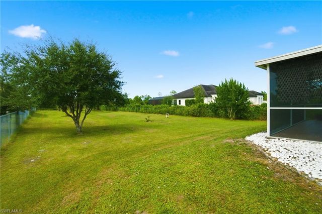 2075 Desoto BLVD N, Naples, FL 34120