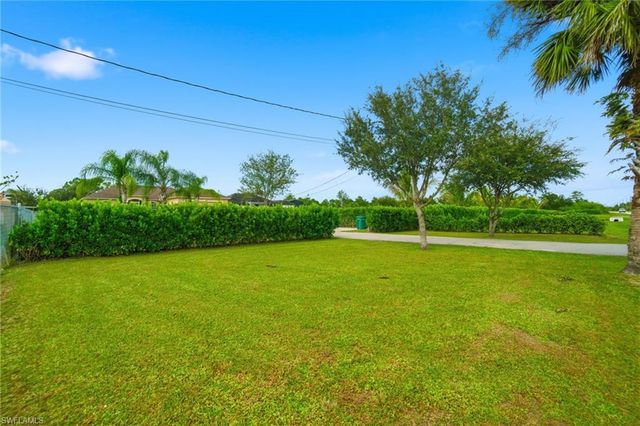 2075 Desoto BLVD N, Naples, FL 34120