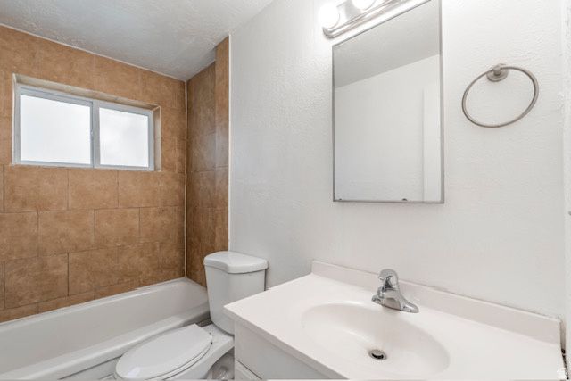 51 S 400 E, Clearfield, UT 84015