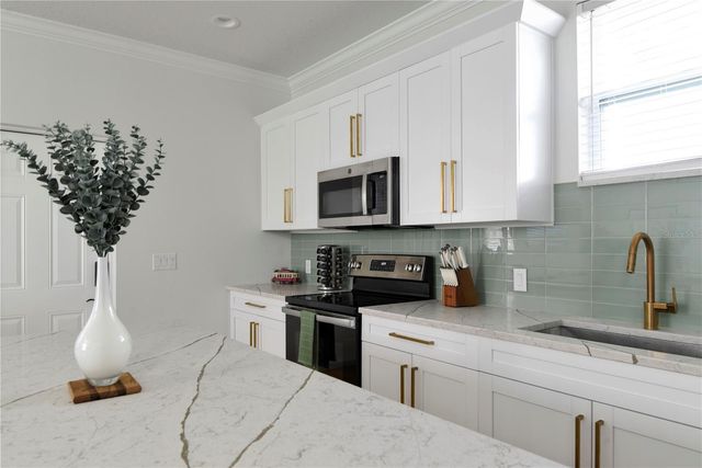 2810 N 16TH STREET, Tampa, FL 33605