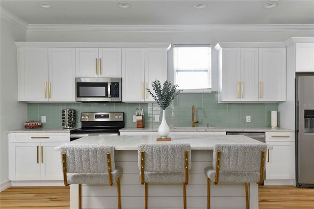 2810 N 16TH STREET, Tampa, FL 33605