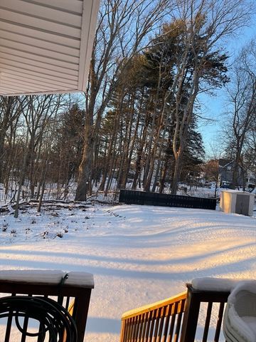 73 Sophia Dr, Worcester, MA 01607