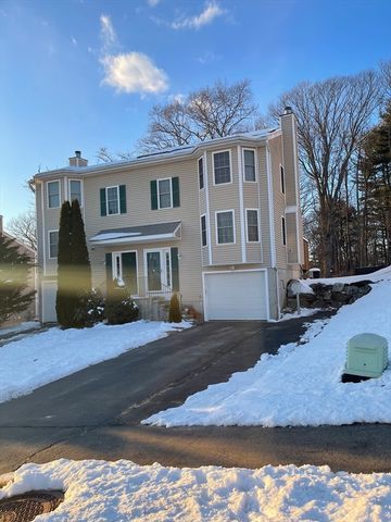 73 Sophia Dr, Worcester, MA 01607