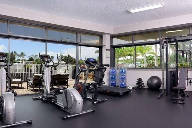 7150 N TAMIAMI TRAIL S515, Sarasota, FL 34243