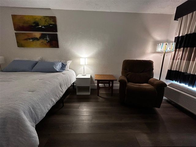 7150 N TAMIAMI TRAIL S515, Sarasota, FL 34243