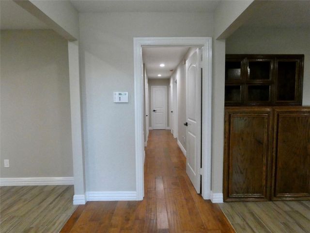 8919 Winding River Drive, Houston, TX 77088