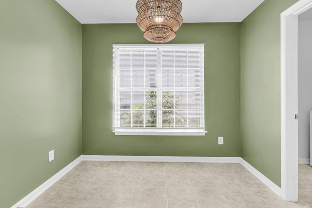 106 Dovetail Circle, Summerville, SC 29483