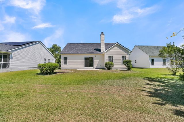 106 Dovetail Circle, Summerville, SC 29483