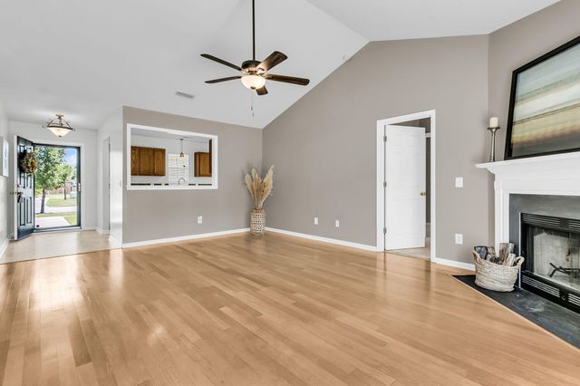 106 Dovetail Circle, Summerville, SC 29483
