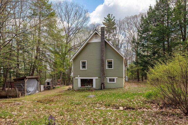 25 Brewster Hill Road, Tamworth, NH 03886