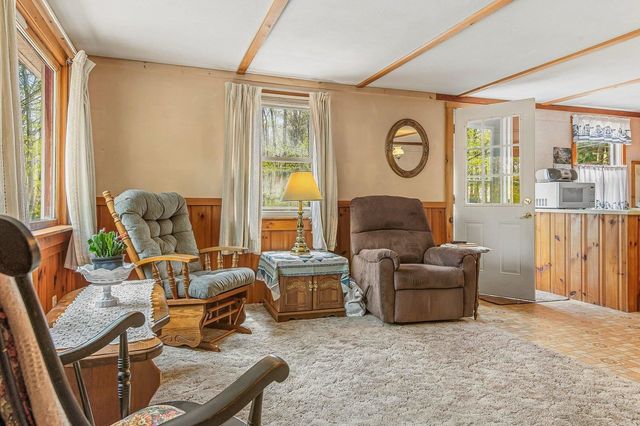 25 Brewster Hill Road, Tamworth, NH 03886