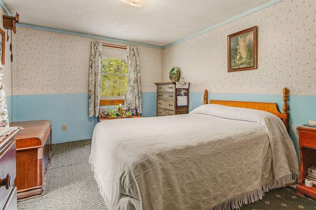 25 Brewster Hill Road, Tamworth, NH 03886