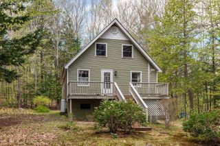 25 Brewster Hill Road, Tamworth, NH 03886