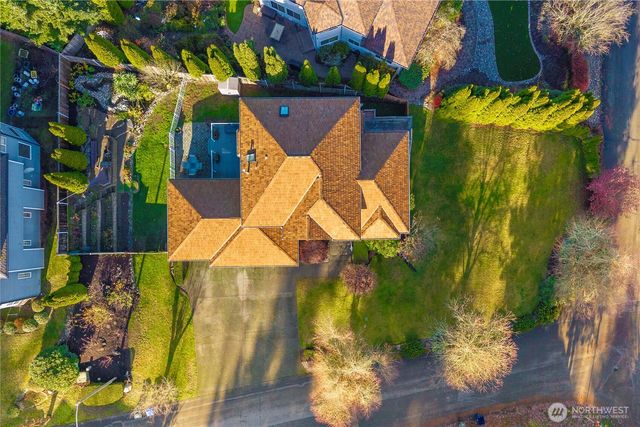 4121 52nd Street NE, Tacoma, WA 98422