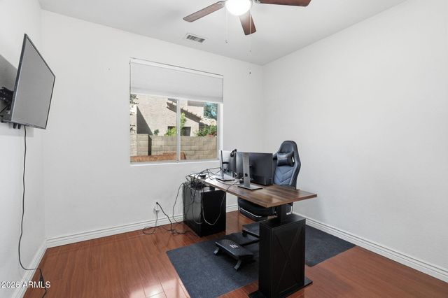 5273 W ANGELA Drive, Glendale, AZ 85308