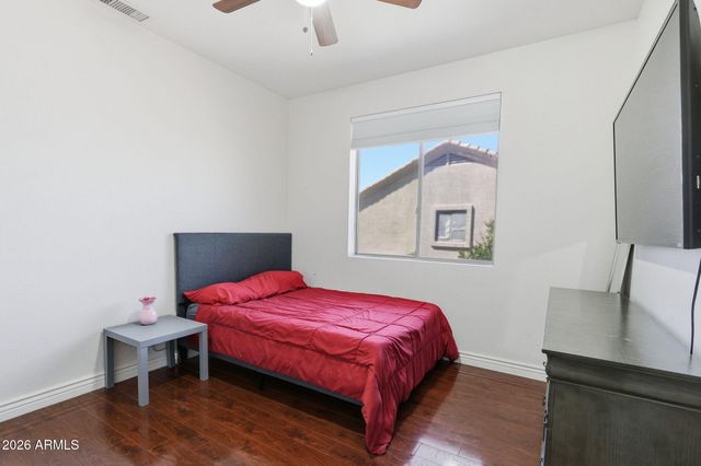 5273 W ANGELA Drive, Glendale, AZ 85308