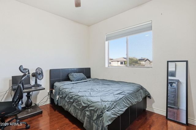 5273 W ANGELA Drive, Glendale, AZ 85308